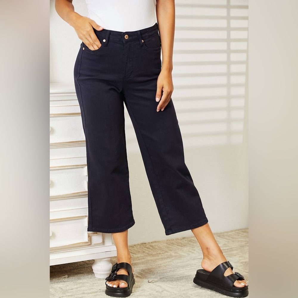 Judy Blue Tummy Control Garment Dyed Crop Denim Jeans in Navy Blue